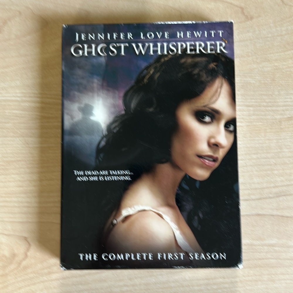 Ghost Whisperer Complete First Season DVD